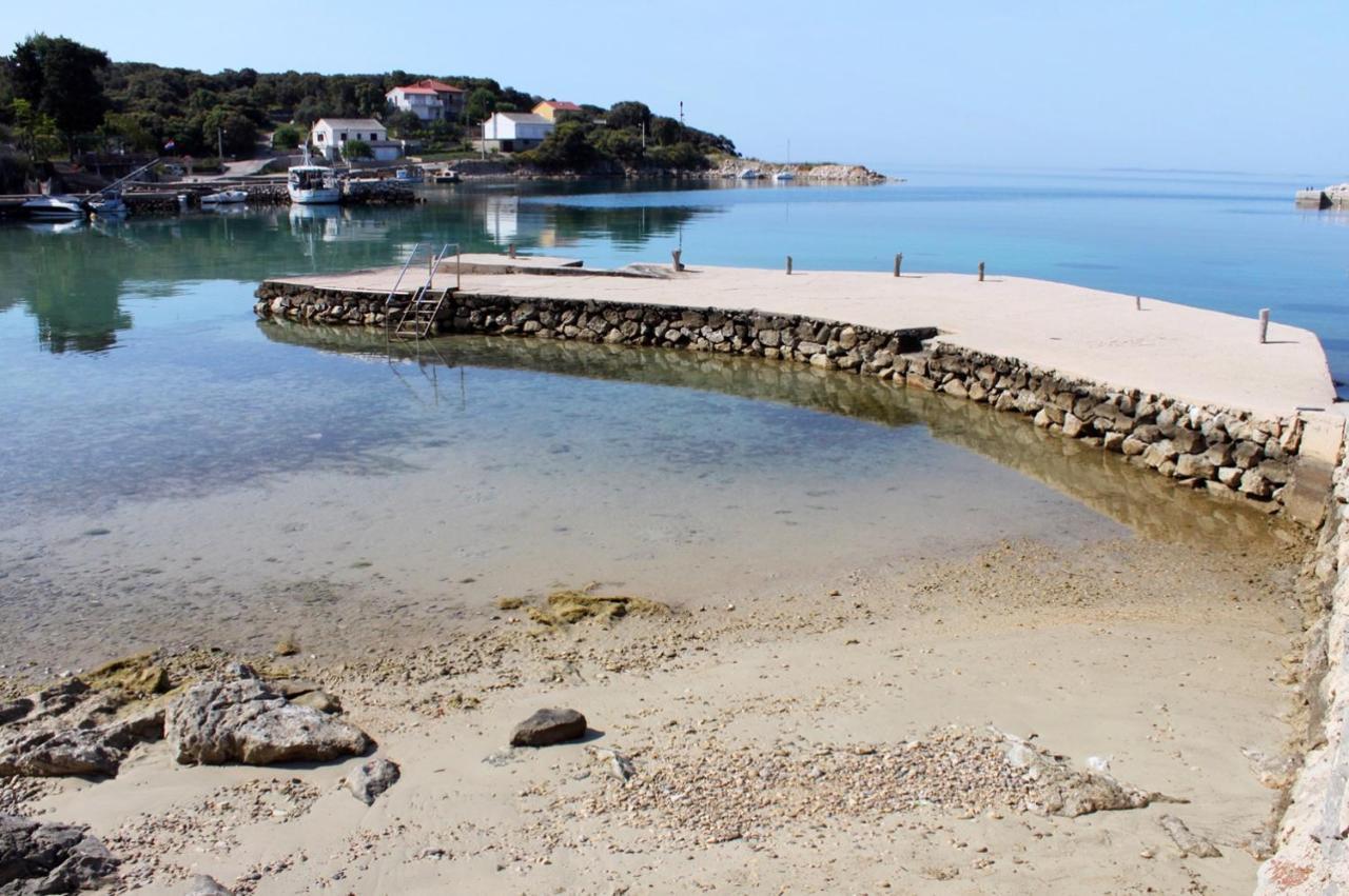 Apartments And Rooms By The Sea Jakisnica, Pag - 4160 Lun  Exteriör bild