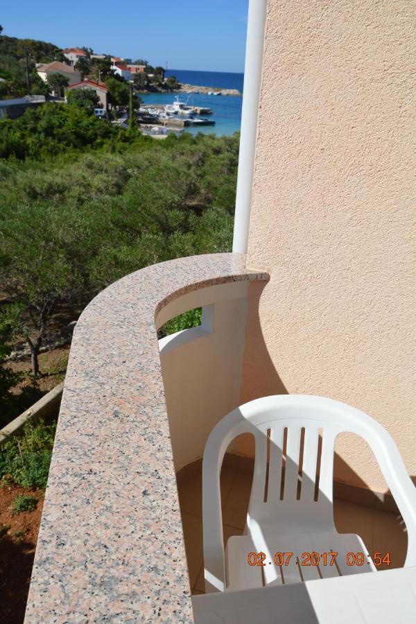 Apartments And Rooms By The Sea Jakisnica, Pag - 4160 Lun  Exteriör bild